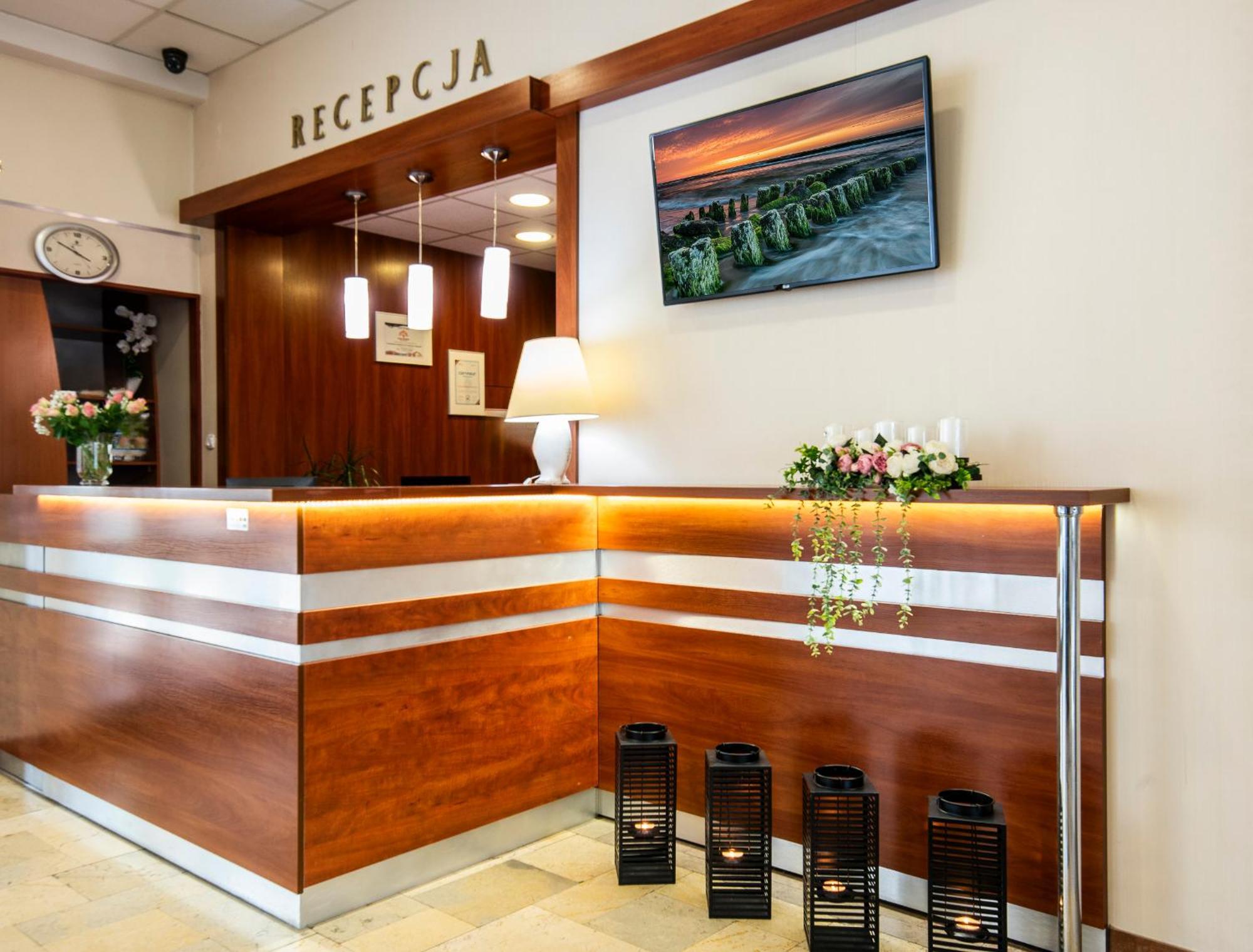 Interferie Cechsztyn Hotel Ustronie Morskie Bagian luar foto