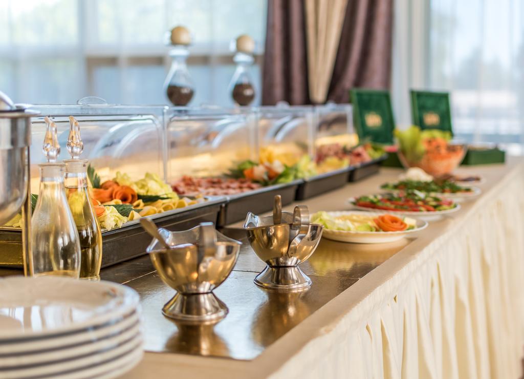 Interferie Cechsztyn Hotel Ustronie Morskie Bagian luar foto